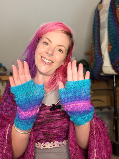 Handmade Crochet Fingerless Mitts – Cosy Textured Gloves